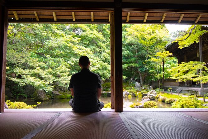 Private car tour Let's uncover secrets of majestic Kyoto history - Fushimi Inari: begin beneath thousands of red gates