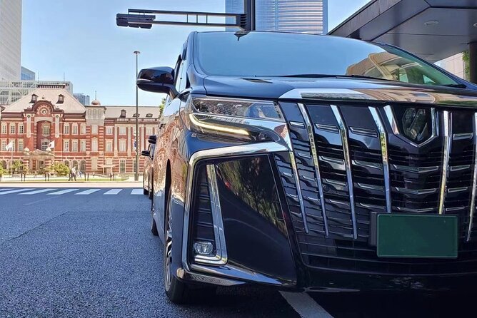 Private departure transfer from Kyoto city to Osaka Itami International airport - The ride from Kyoto to Osaka Itami Airport