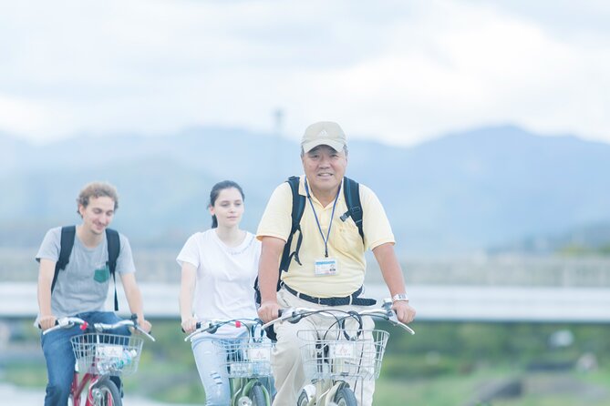 Private eBike Tour Exploring Fushimi with Torii Red Gate Ride - Sanjusangen-do and its hall of a thousand statues