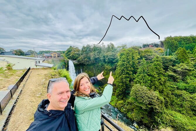 Private Fuji Full-day Car Tour with Hotel Pickup -Local Guide - Shiraito Falls and the natural side of Fuji