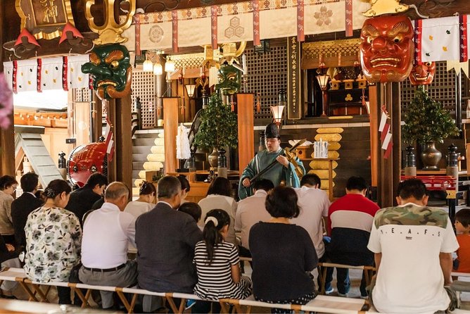 Private Fukuoka Tour with a Local, Highlights & Hidden Gems 100% Personalised - Fukuoka Castle Ruins in Maizuru Park