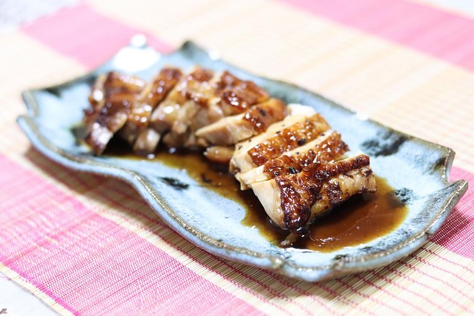 Private Home-Style Cooking Class in Osaka with Local Mom Yoshiko - The three-hour rhythm: cook first, eat second