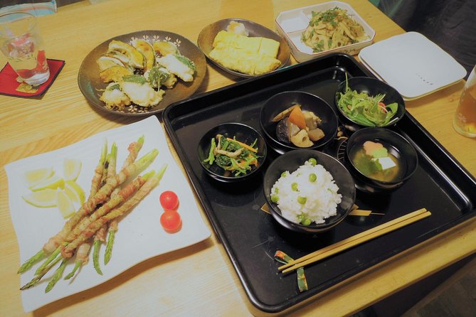 Private Japanese Cooking Class in Hiroshima with Machiko's Family - A Flexible Menu, From Miso Soup to Hiroshima Okonomiyaki