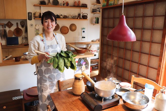 Private Kyoto Market Tour and Authentic Cooking Class with Aki - What makes this different from a standard Kyoto cooking class