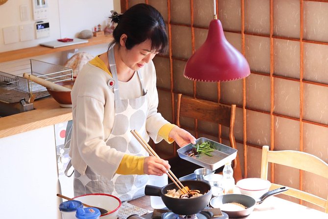 Private Kyoto Market Tour and Authentic Cooking Class with Aki - Cooking Japanese home food with Aki