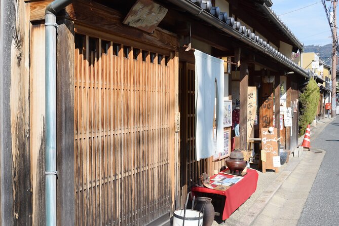 Private Kyoto Tour by Car with Optional Nara or Osaka Add-Ons - Kinkaku-ji and Kiyomizu-dera, two very different temples