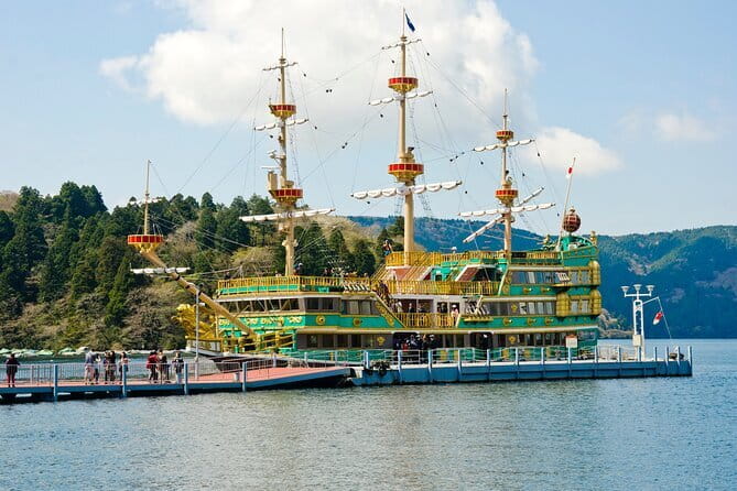 Private Tour - Hakone Day Trip! A Tour to Explore All Must-Sees! - Lunch at Togendai Station