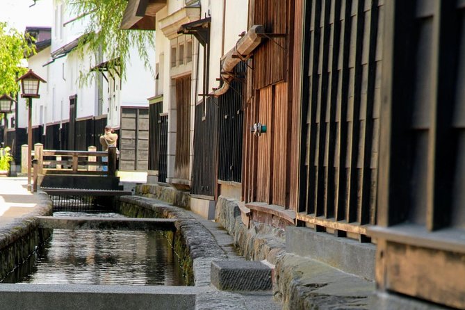 Private Tour Kanazawa, Shirakawago, Hida Furukawa,Takayama - The long drive is part of the bargain