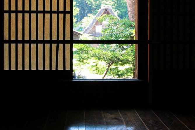 Private Tour of Shirakawago from Kanazawa (Half Day) - Lunch is flexible, but you pay separately