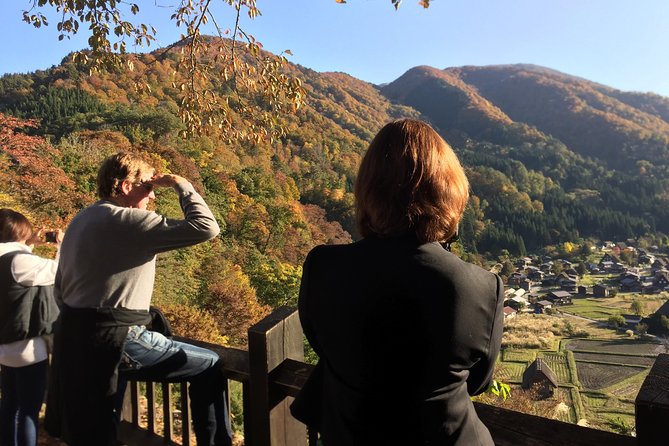 Private transfer Kanazawa to Takayama Including Shirakawago - Who will get the most from this experience?