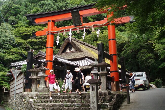 Private Walking Tour in Bamboo Forest & Hidden Spots in Arashiyama - Saga Toriimoto’s preserved traditional buildings