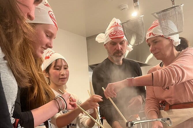 Ramen Cooking Class at Lake Kawaguchiko (Short Course) - Why this short ramen class works in Kawaguchiko