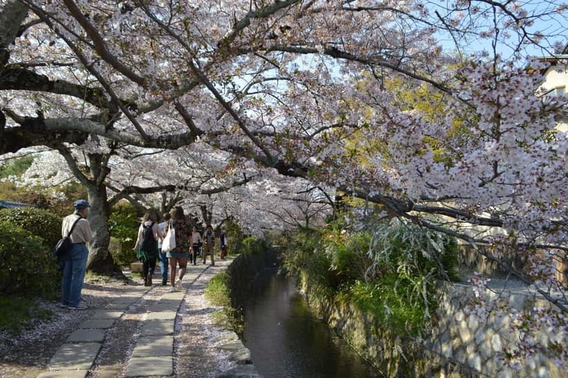 Sacred Pathways: Discover the Philosopher's Path of Kyoto - Nanzenji and the unexpected aqueduct