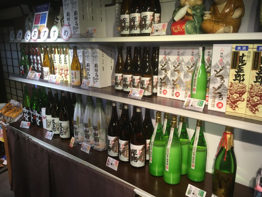 Sake Tasting: Educational Tour of Six Takayama Breweries - Walking Takayama’s old town between tastings