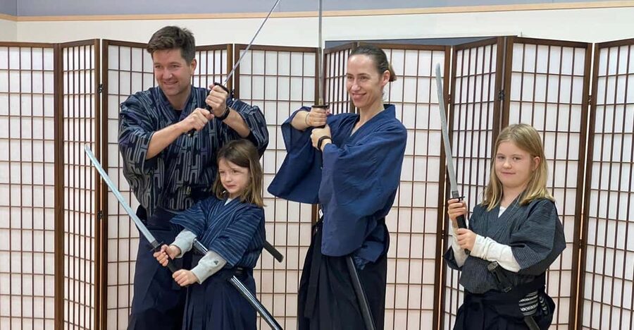 SAMURAI EXPERIENCE in Tokyo（Harajuku）【SAMURAI've】 - Learning Reigi sahou before the sword