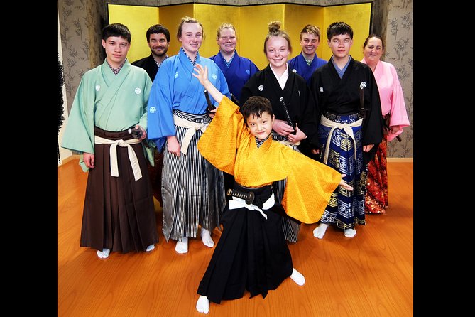 Samurai School in Kyoto: Samurai for a Day - Watching the samurai performance