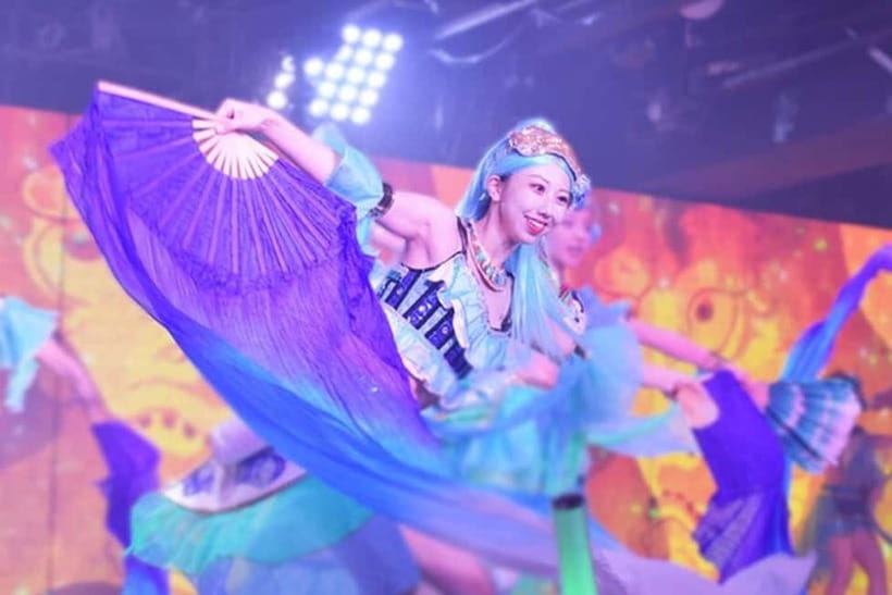 Samurai themed Entertainment show in Shinjuku - Is the Samurai Restaurant show worth it?