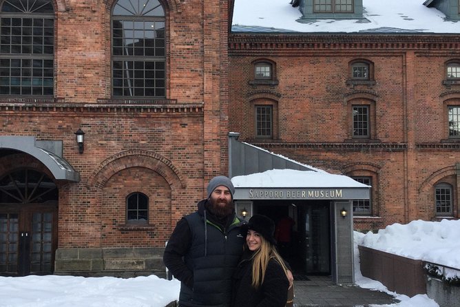 Sapporo 6hr Private Tour with Government Licensed Guide - Maruyama Park and Hokkaido Shrine