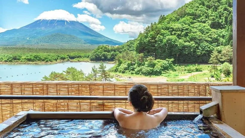 [Seasonal Limited] Mt. Fuji 5th Station &Hot Spring Day Tour - The bus ride, timing, and weekend traffic