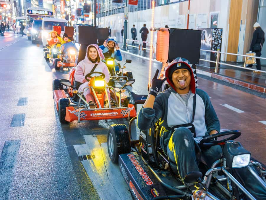 Shibuya#2 Go Karting Tour with Funny Costume - Choosing a costume before the engine starts