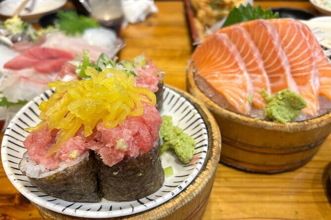 Shinjuku: Food Tour – 15 Dishes & 3 Drinks at 4 Eateries - Starting at Omoide Yokocho with yakitori and sake