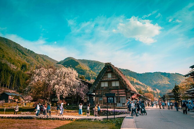 Shirakawago & Kanazawa from Kanazawa - Kenrokuen Garden after the village