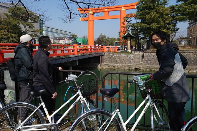 Start from Kyoto Station: Early Morning E-Bike Tour with Kyotoite - Gion, Miyagawa-cho, and Tatsumi Bridge by the Shirakawa River