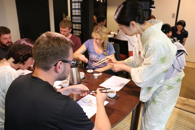 Sushi - Authentic Japanese Cooking Class - the best souvenir from Kyoto! - A welcoming home-kitchen setting