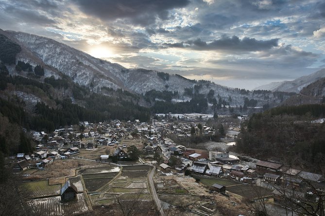 Takayama and Shirakawago/Photoshoot by professional photographer - Inside Wada House