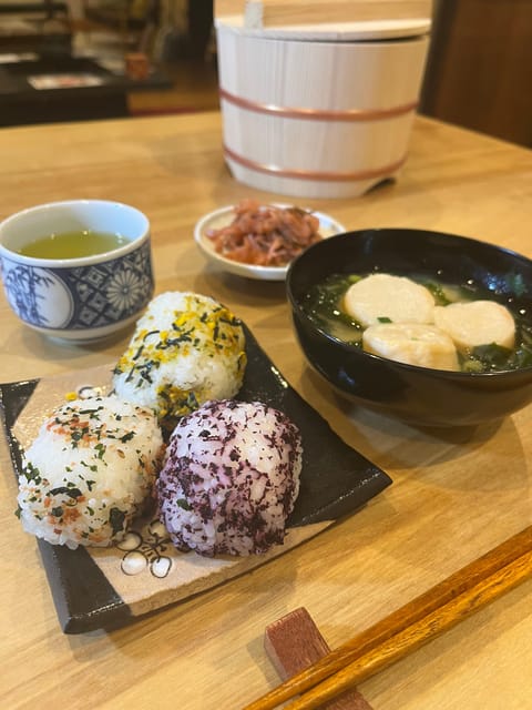 Takayama: Onigiri and miso soup making at a buddhist temple - Key points to know