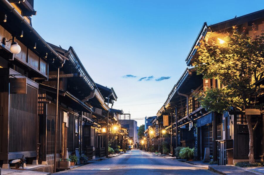 Takayama Private Custom Tour with Local Guide - Key points at a glance