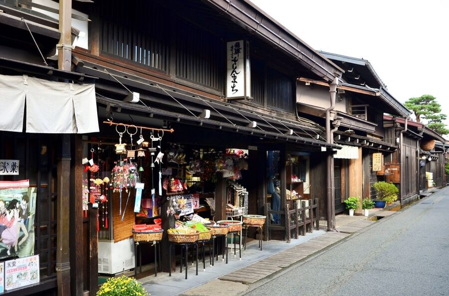 Takayama: Private Walking Tour with a Local Guide - Kusakabe Folk Museum and Meiji-era design