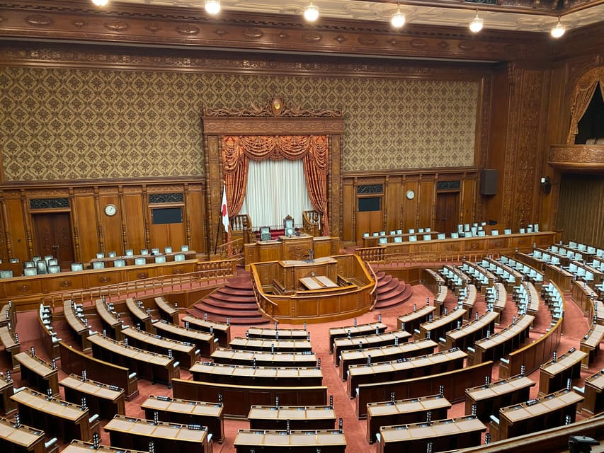 Tameike: Exploring the Heart of Japanese Politics Tour - Hie Shrine and its monkey guardians