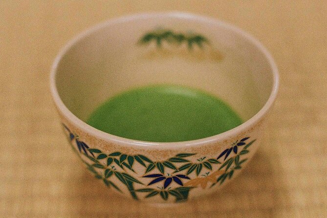 Tea ceremony by the tea master in Kyoto SHIUN AN - Who will enjoy SHIUN AN most?