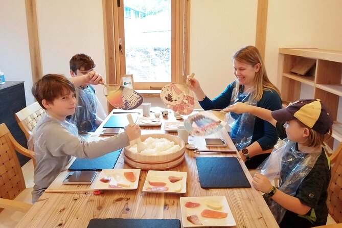 The Original Small-Group Sushi Making Class in Kyoto - Kana’s teaching style and the value of a small group