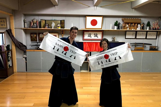 Tokyo 2-Hour Genuine Samurai Experience: Kendo in Japan - Learning etiquette before striking