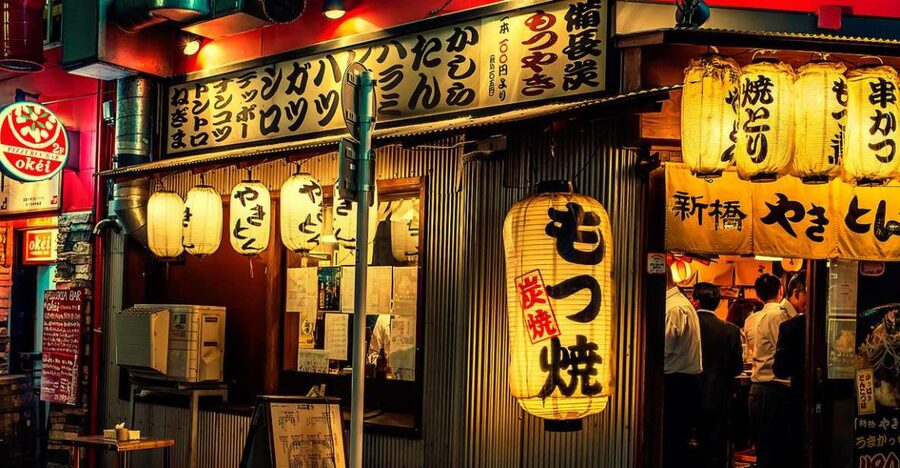 Tokyo: 3-Hour Food Tour of Shinbashi at Night - Ramen first, with a taste of everyday Tokyo