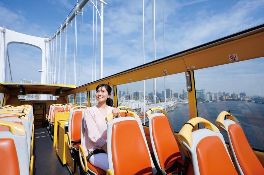 Tokyo: 60min Panoramic Open Top Bus Tour with Audio Guide - Why this one-hour bus ride works well in Tokyo