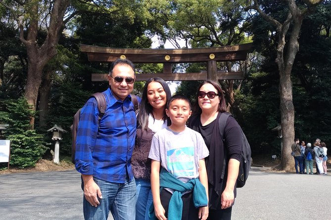 Tokyo 6hr Private Tour with Government-Licensed Guide - The Imperial Palace: history from the outside