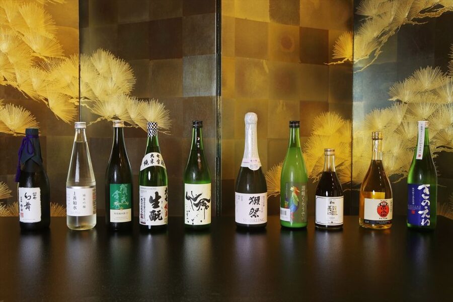 Tokyo: 7 Kinds of Sake Tasting with Japanese Food Pairings - What the sommelier explains about sake
