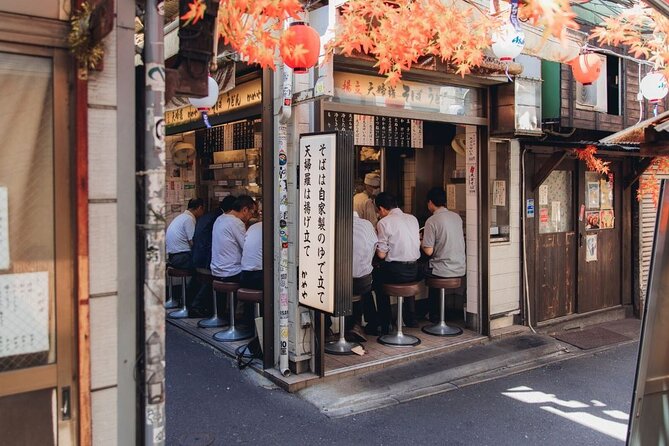 Tokyo After 5: Authentic Japanese Food & Drink Night Tour - What this Tokyo night really offers