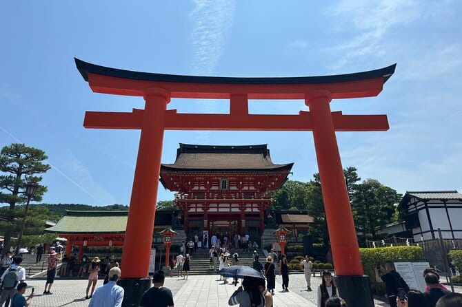 Tokyo: Asakusa Temple & Shrine Walking Tour with Local Guide - Kaminarimon and the meaning of the Thunder Gate