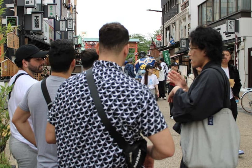 Tokyo: Asakusa Walking Tour with Japanese Comedian - What Ryo adds to the walk