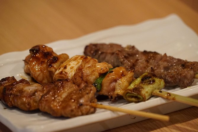 Tokyo Bar Hopping Tour in Shinjuku (All-You-Can-Drink + Dinner) - Who will get the most from this tour