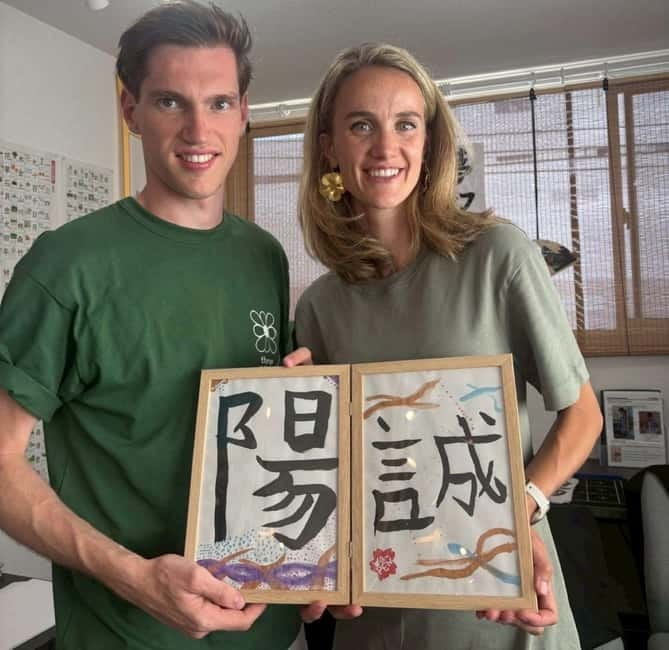 Tokyo:Calligraphy &Make your original folding fan in Asakusa - Turning your writing into an original folding fan