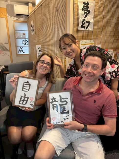 Tokyo:Calligraphy &Make your original folding fan in Asakusa - Why Mana makes a difference