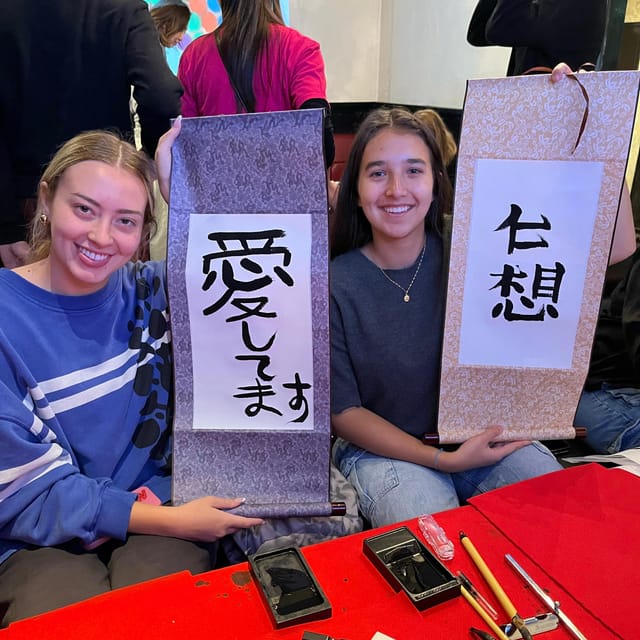 Tokyo: Calligraphy on Kanji Fan & Scroll with Drink - Practical booking advice for a smoother session