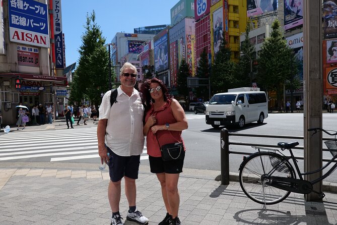 Tokyo Customized Private Walking Tour With Local Guide - Food Stops and Everyday Tokyo Skills