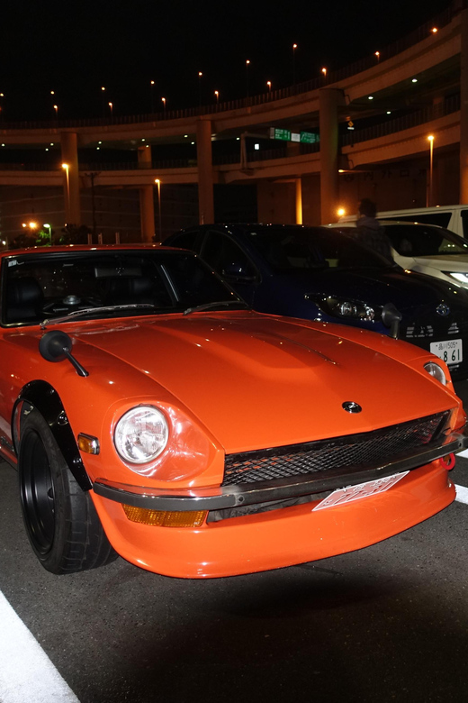 Tokyo: Daikoku Car Meet Tour at Night with JDM Guides - Timing, clothing, and guide communication