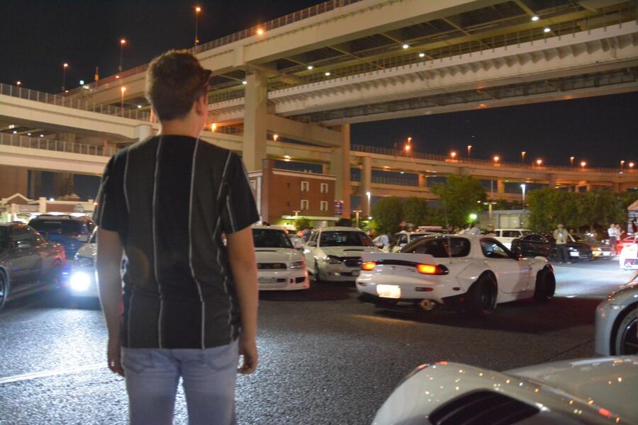 Tokyo: Daikoku JDM Car Meet Tour + LibertyWalk & Autobacs! - Who will enjoy it most